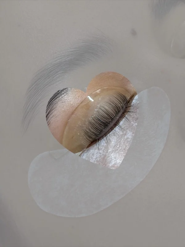 Extensiones de pestañas