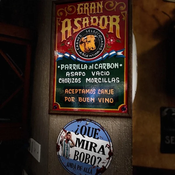 Cartel Gran Asador: parrilla al carbón, asado, vacío, chorizos y morcillas