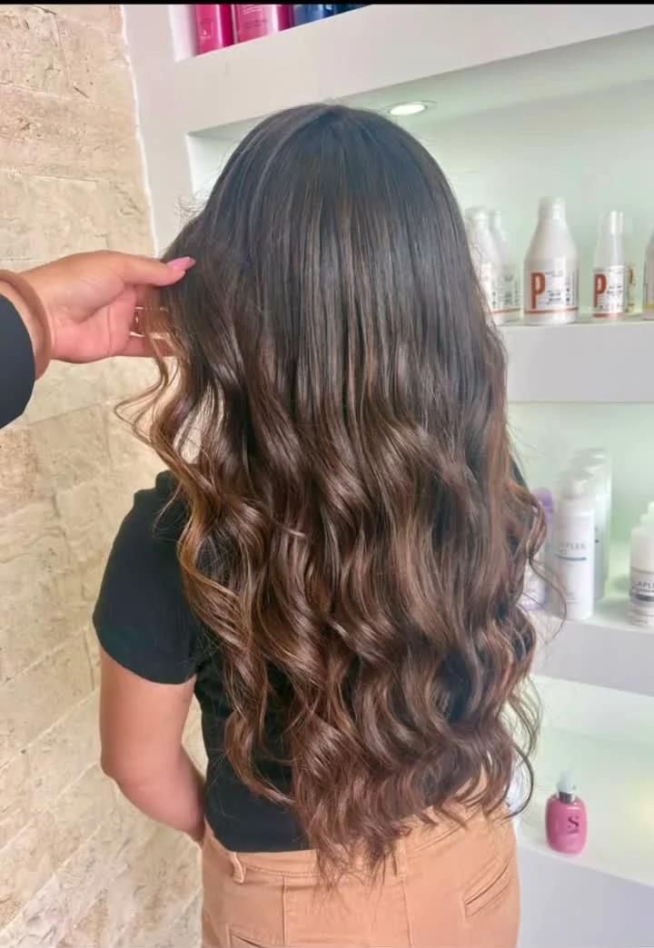 Balayage marrón caramelo en Gaia Hair & Body