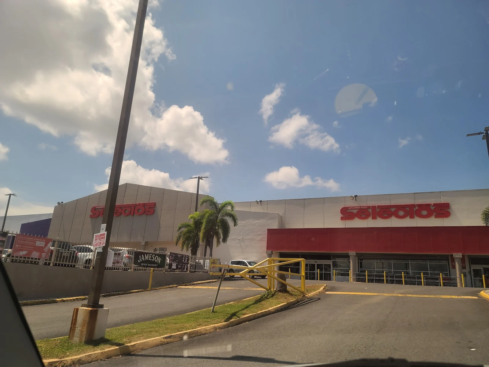 Selectos Gurabo · fachada Carr 189 Gurabo PR