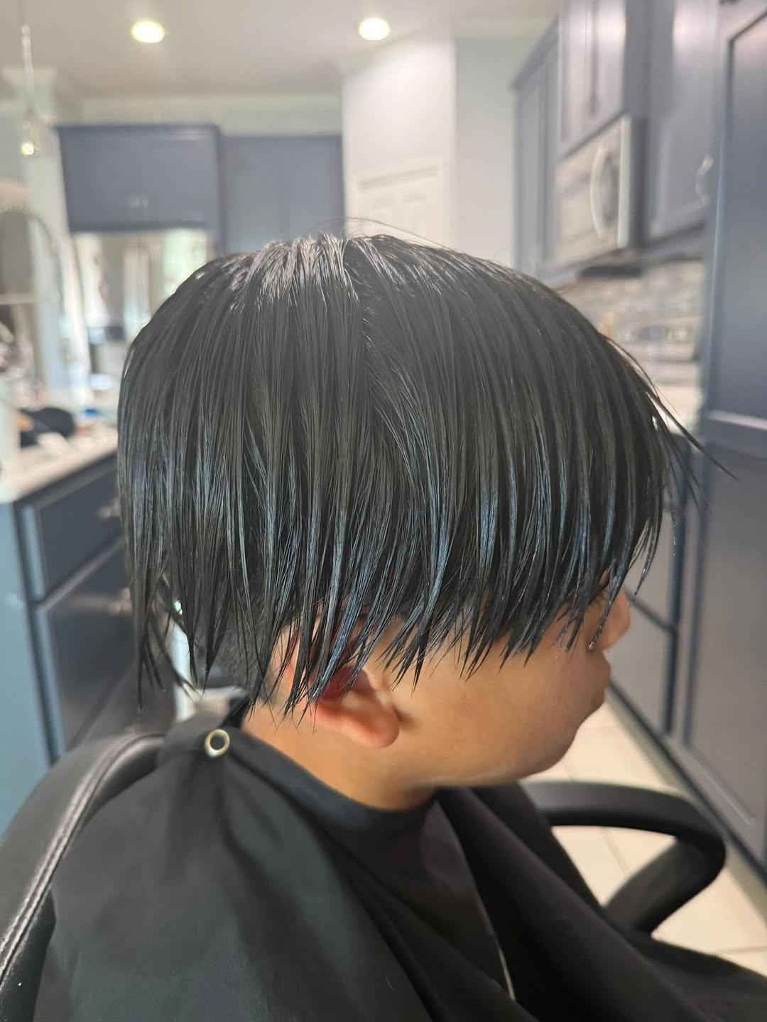 Blue-black blunt bob